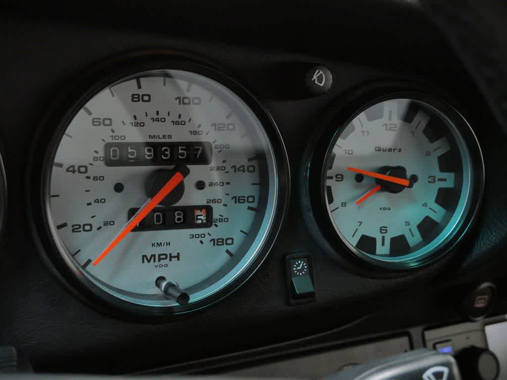Thumbnail: 1997 Porsche 911 - 25