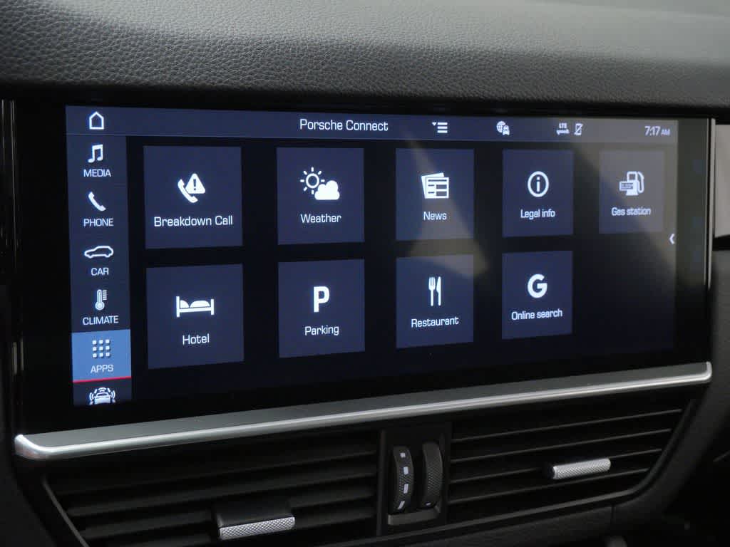 Thumbnail: 2019 Porsche Cayenne - 24