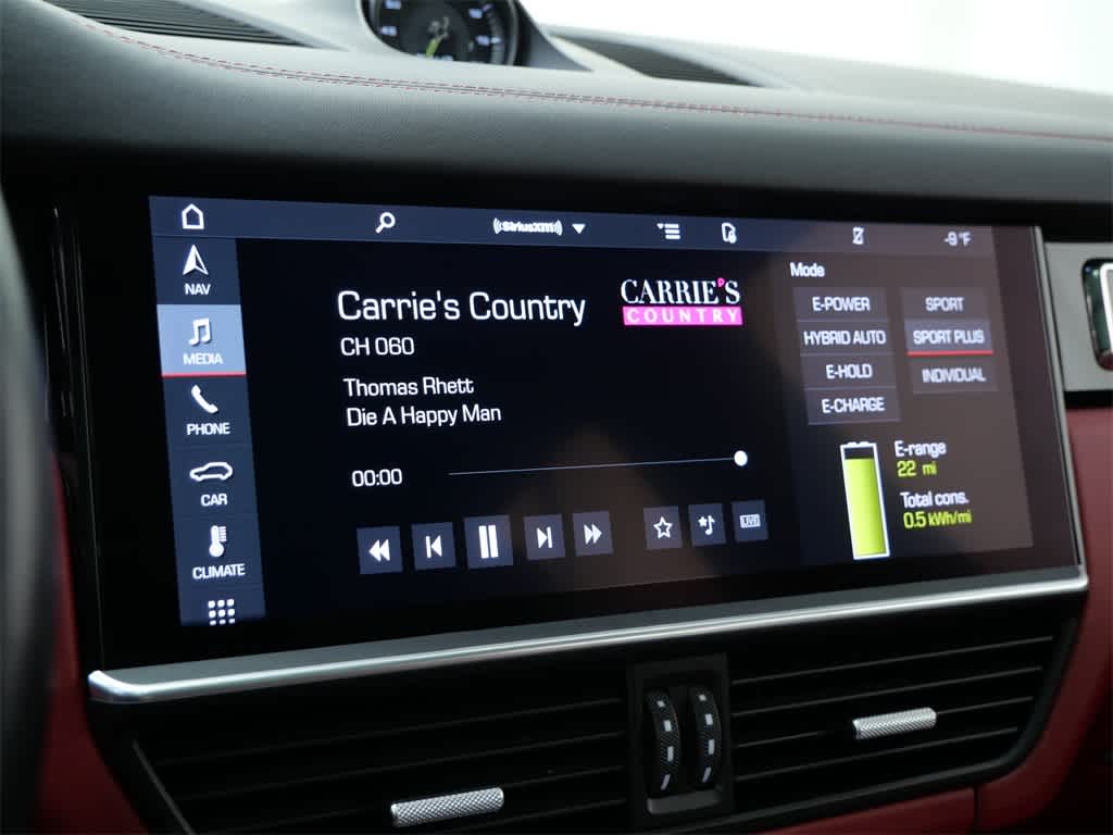 Thumbnail: 2021 Porsche Cayenne - 25