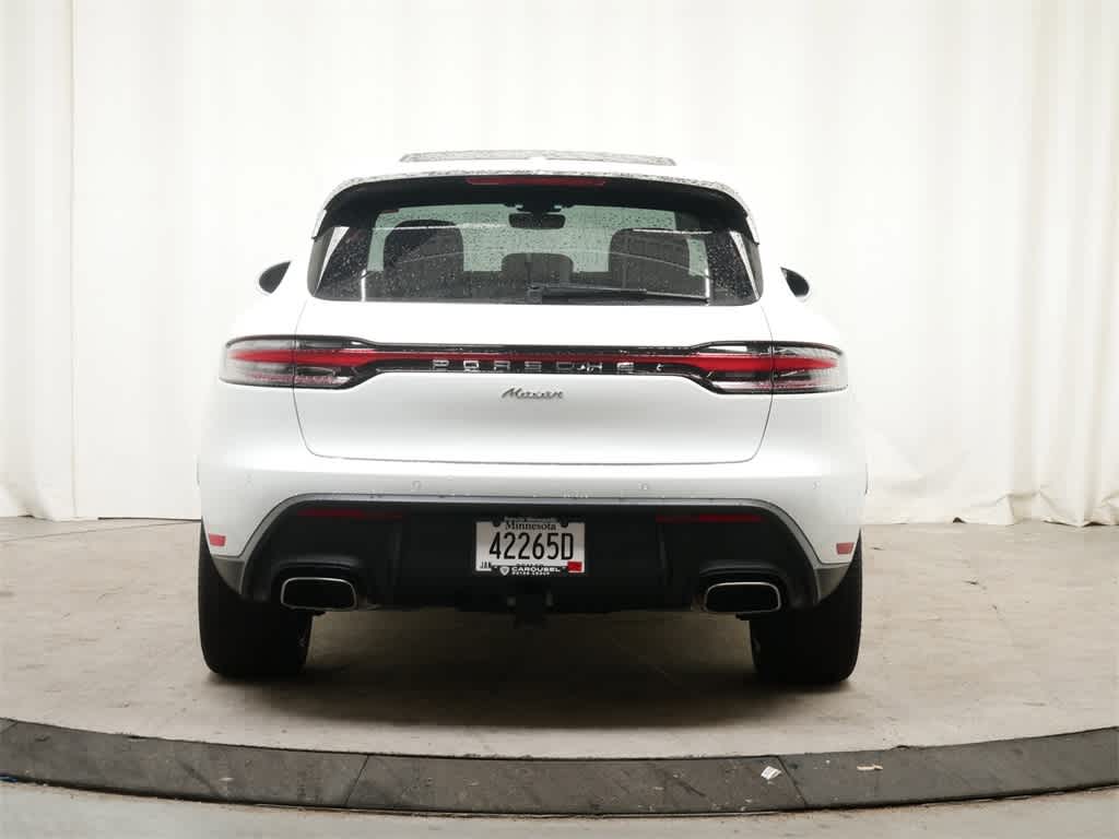 Thumbnail: 2025 Porsche Macan - 8