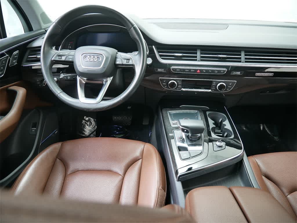 Thumbnail: 2019 Audi Q7 - 15