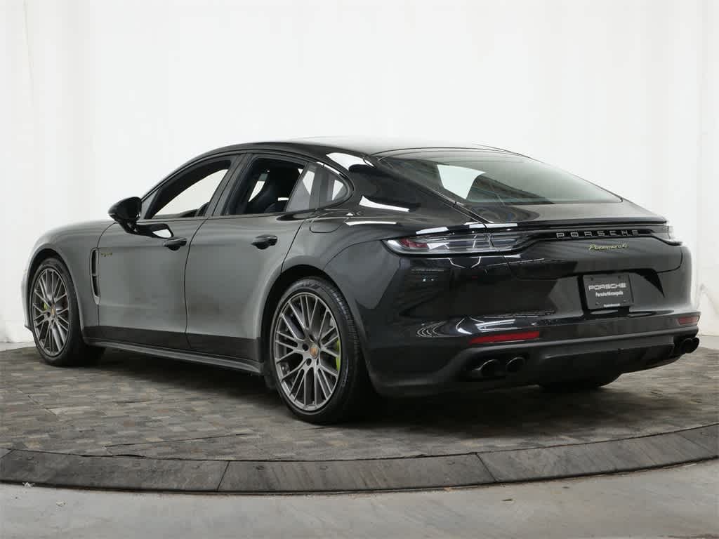Thumbnail: 2023 Porsche Panamera - 3