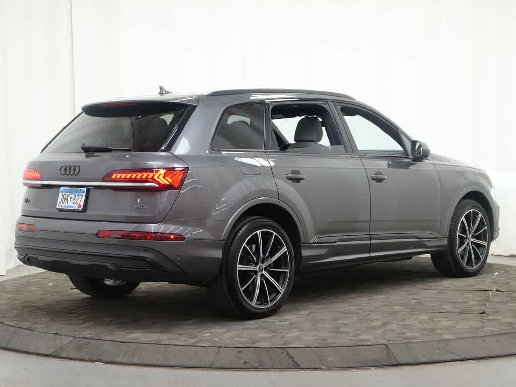 Thumbnail: 2021 Audi Q7 - 7