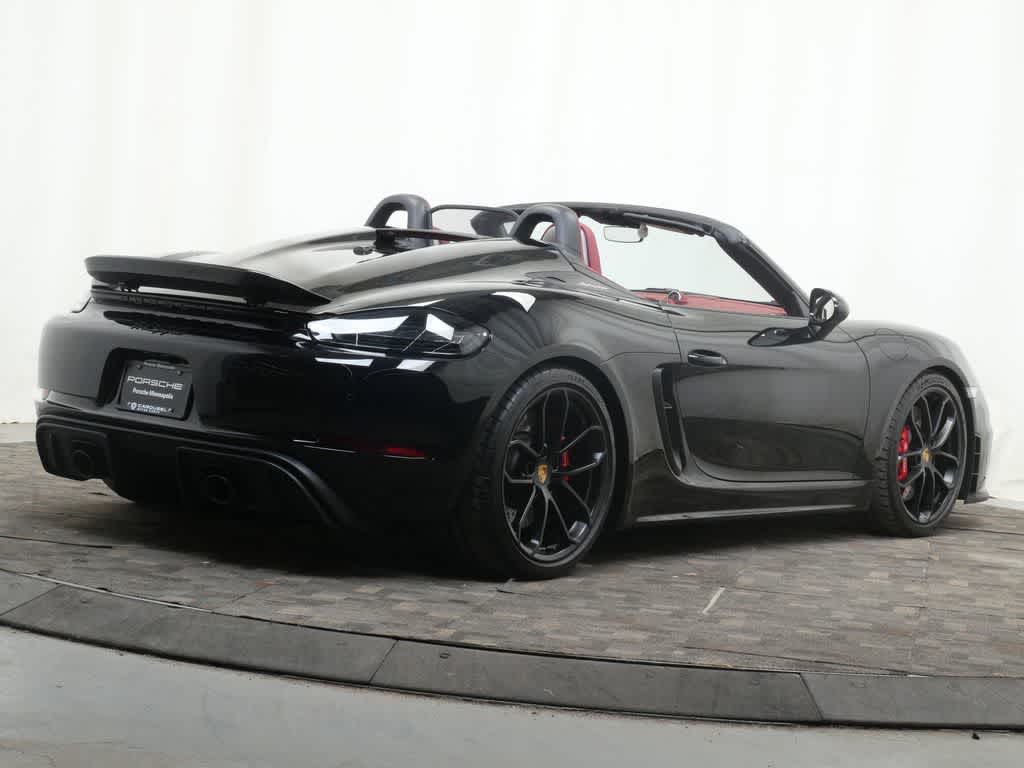 Thumbnail: 2023 Porsche  - 7