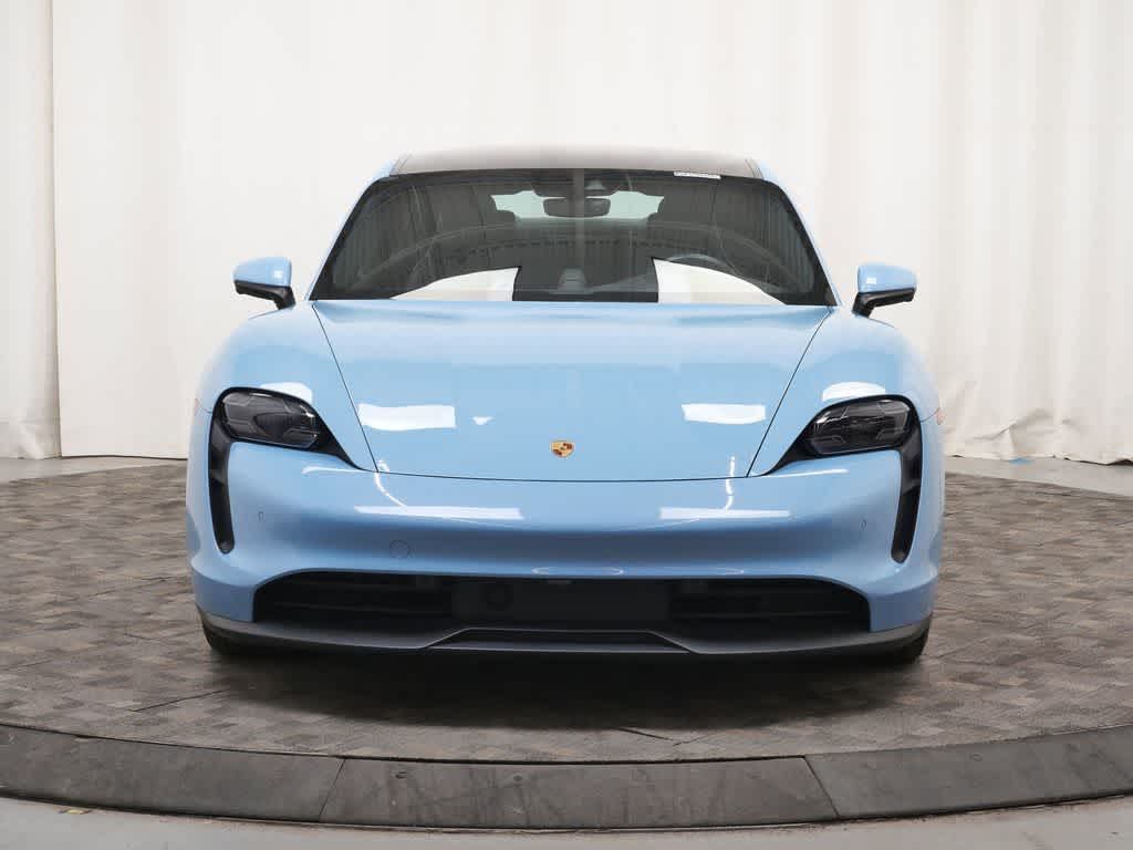 Thumbnail: 2024 Porsche Taycan - 10