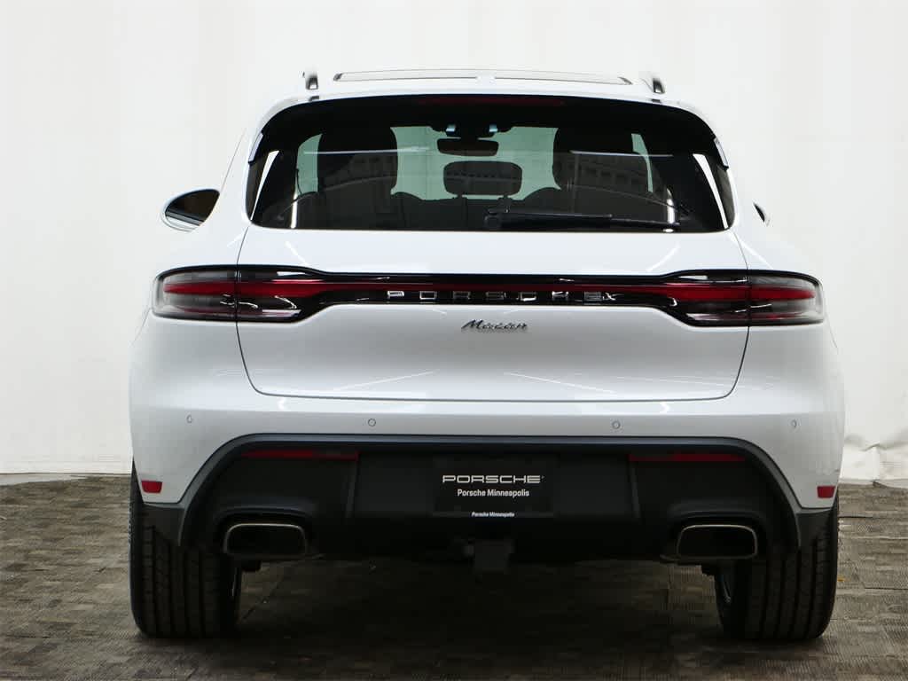 Thumbnail: 2026 Porsche Macan - 28