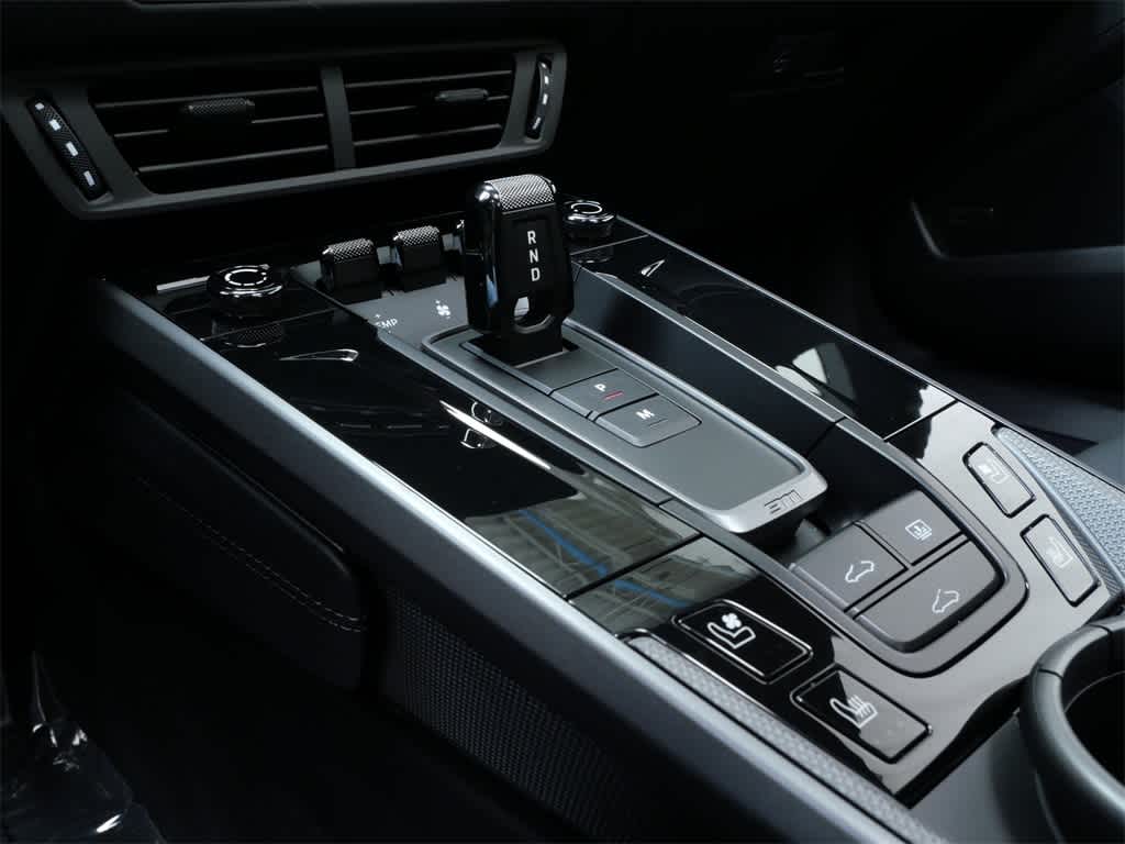 Thumbnail: 2026 Porsche 911 - 24