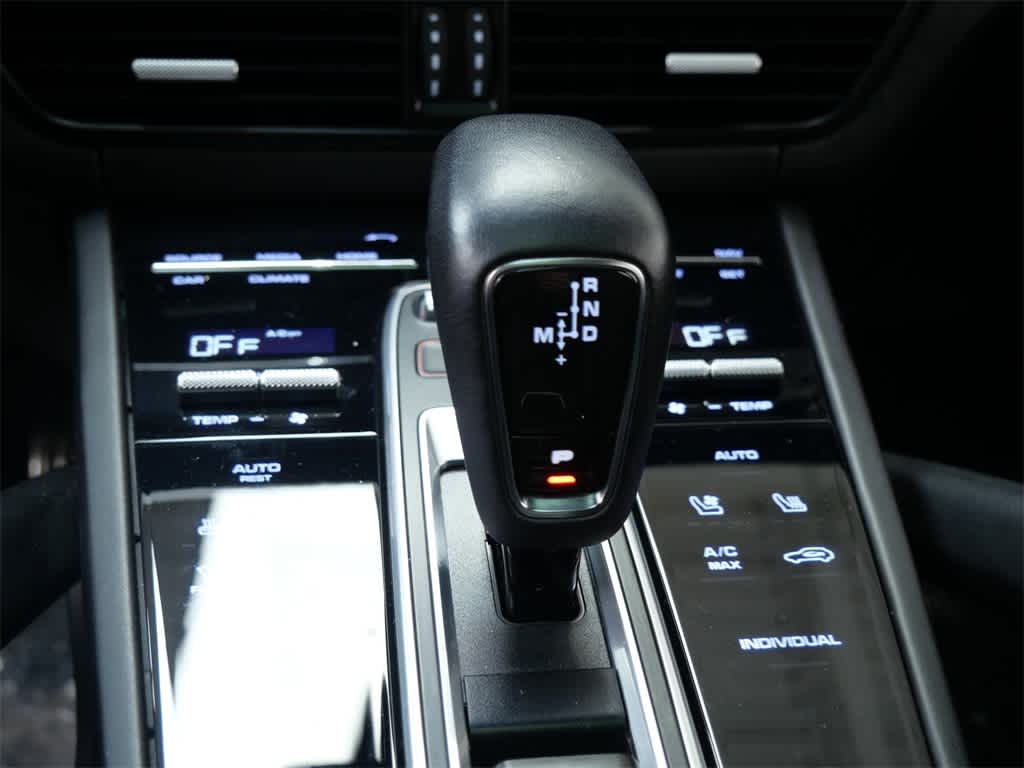 Thumbnail: 2023 Porsche Cayenne - 26