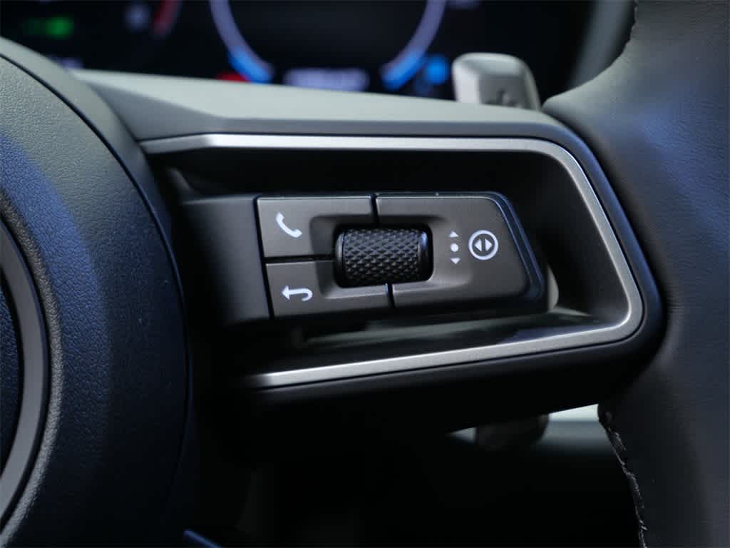 Thumbnail: 2026 Porsche Cayenne - 20