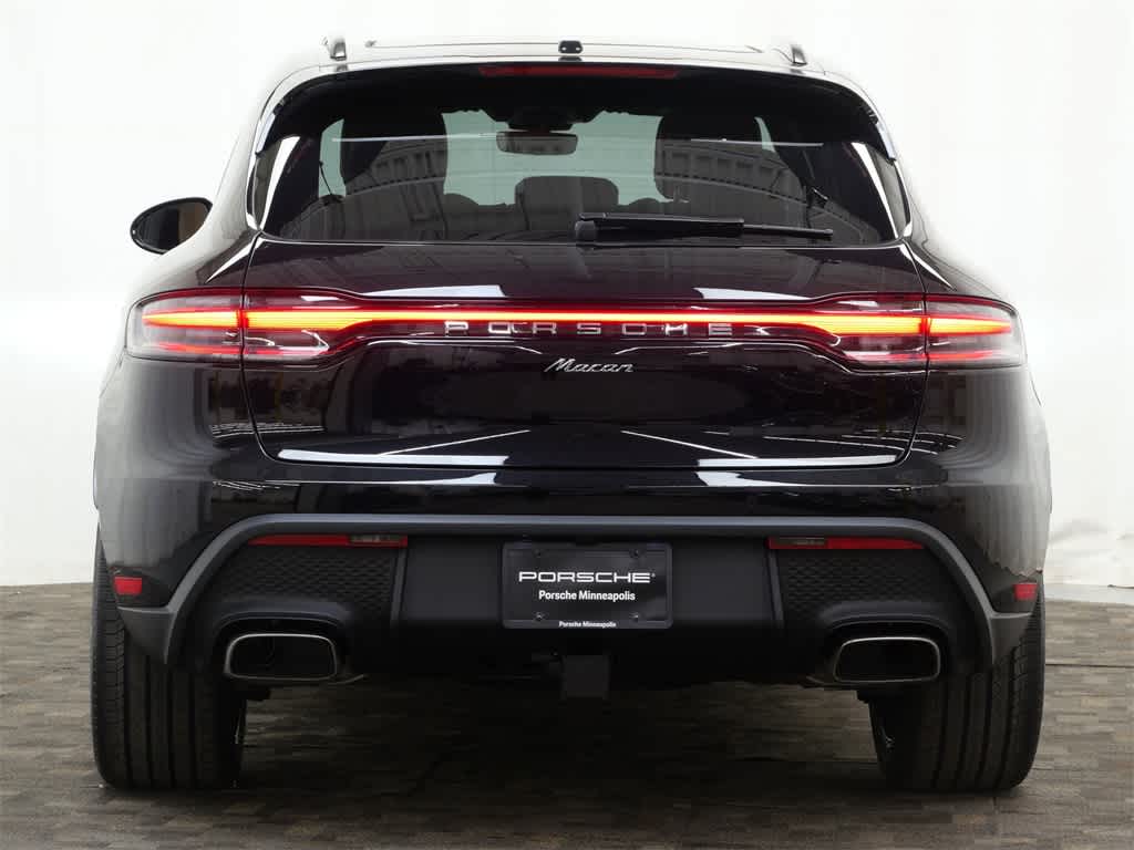 Thumbnail: 2026 Porsche Macan - 6