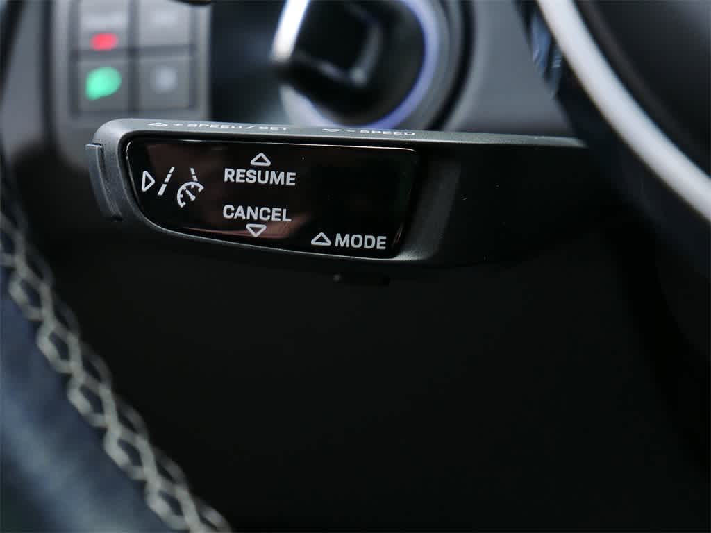 Thumbnail: 2023 Porsche Cayenne - 20