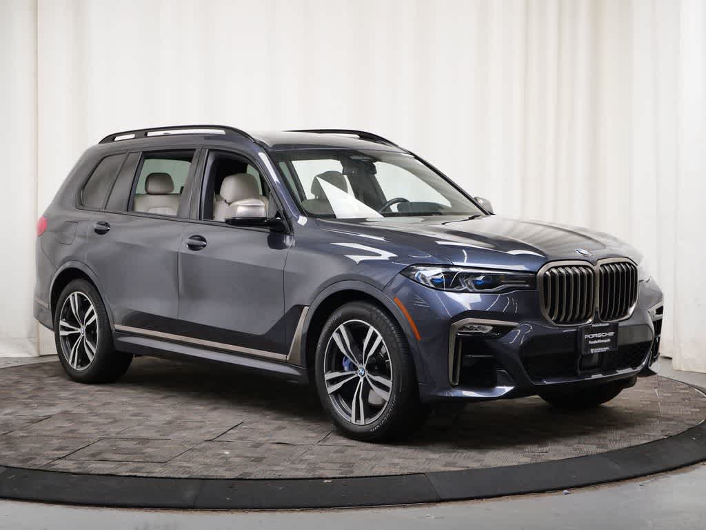 Thumbnail: 2022 BMW M5 - 9