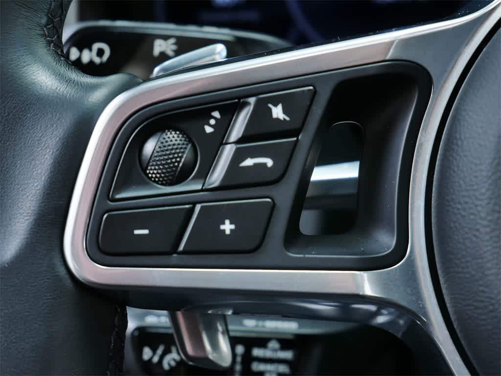 Thumbnail: 2023 Porsche Cayenne - 19