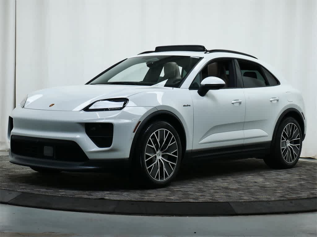 Thumbnail: 2025 Porsche Macan - 1