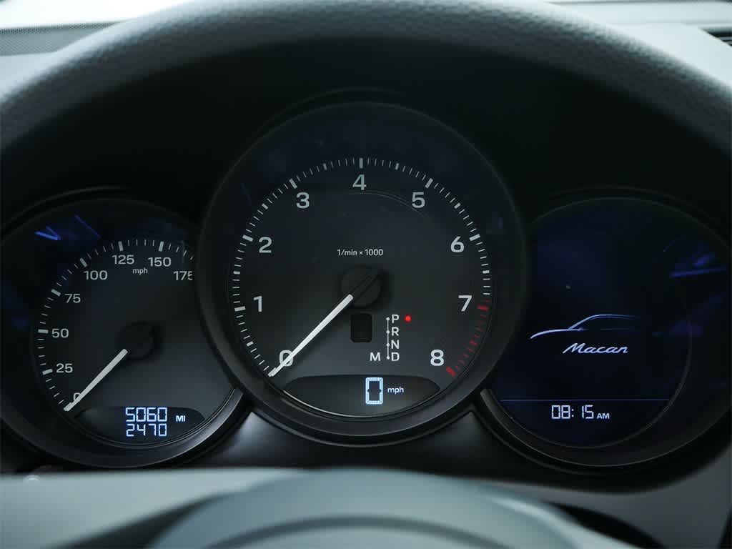 Thumbnail: 2025 Porsche Macan - 24