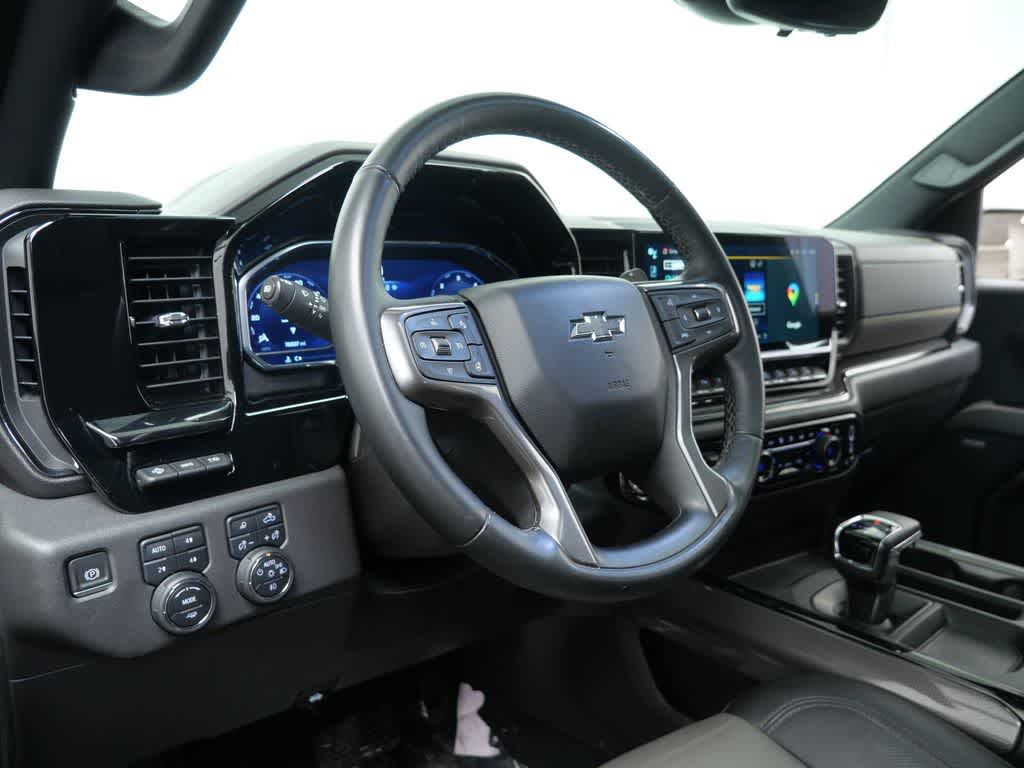 Thumbnail: 2023 Chevrolet Silverado 1500 - 4