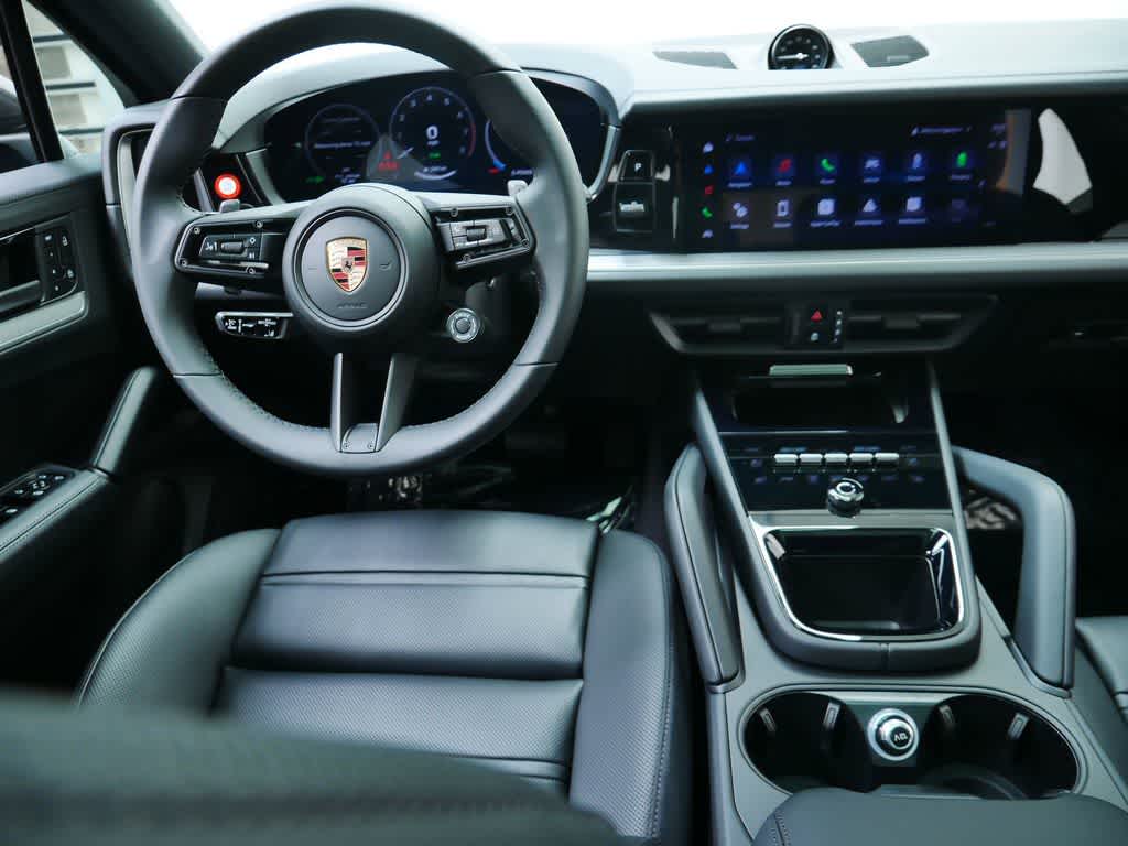 Thumbnail: 2026 Porsche Cayenne - 16