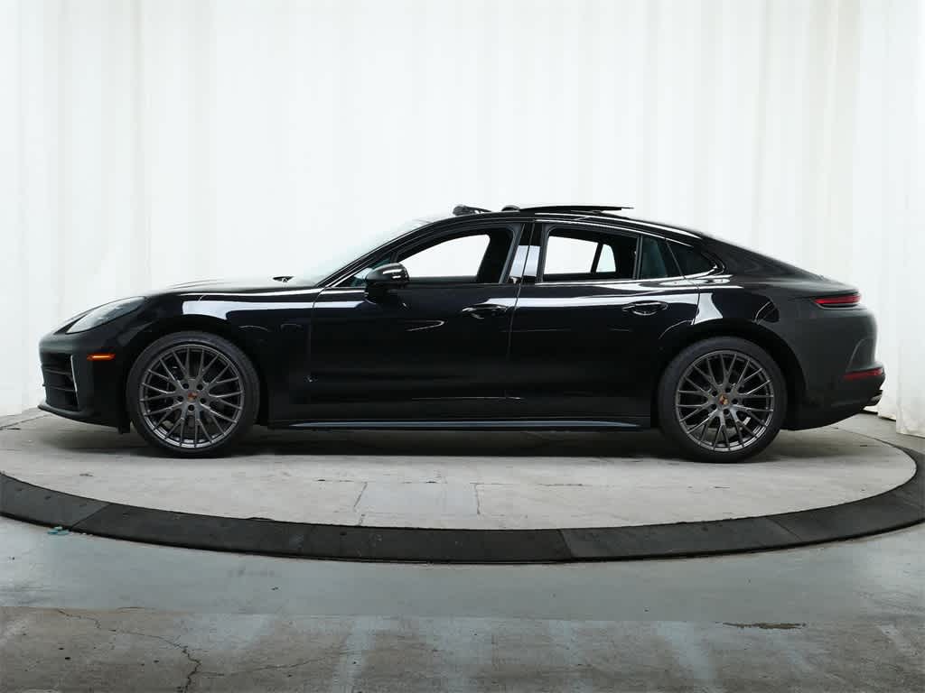 Thumbnail: 2025 Porsche Panamera - 2