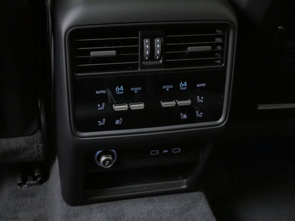 Thumbnail: 2026 Porsche Cayenne - 15