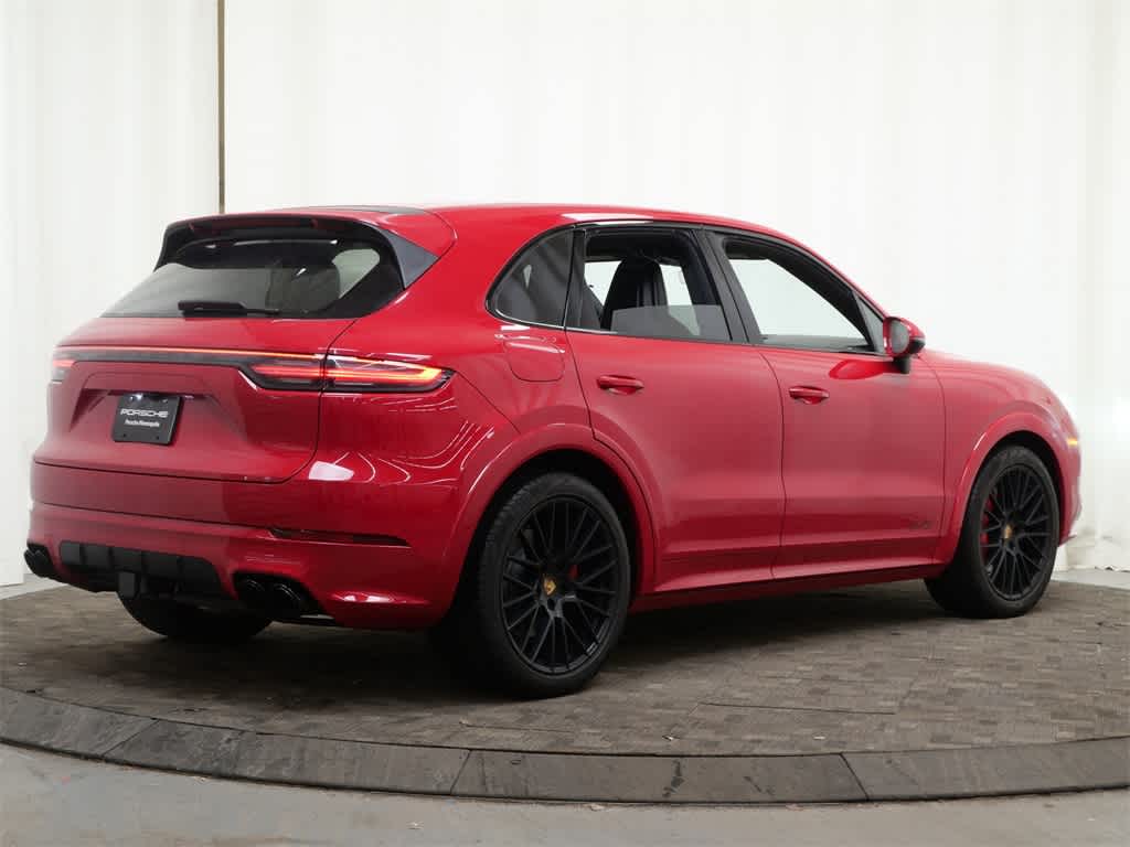 Thumbnail: 2023 Porsche Cayenne - 7