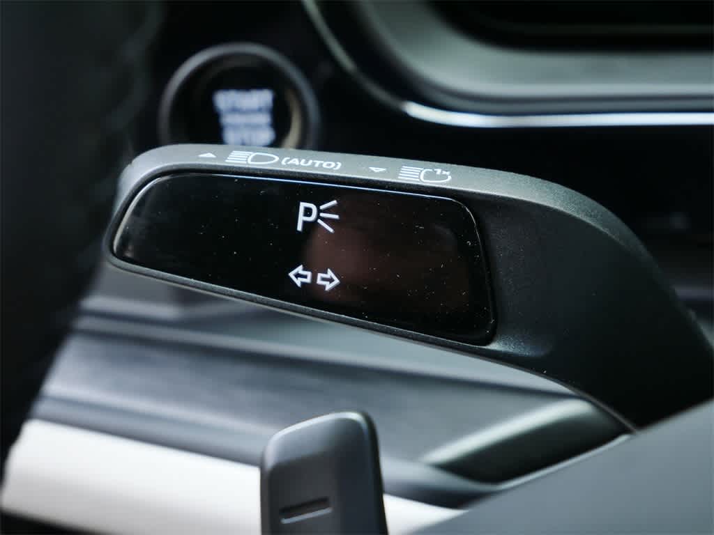 Thumbnail: 2026 Porsche Cayenne - 24