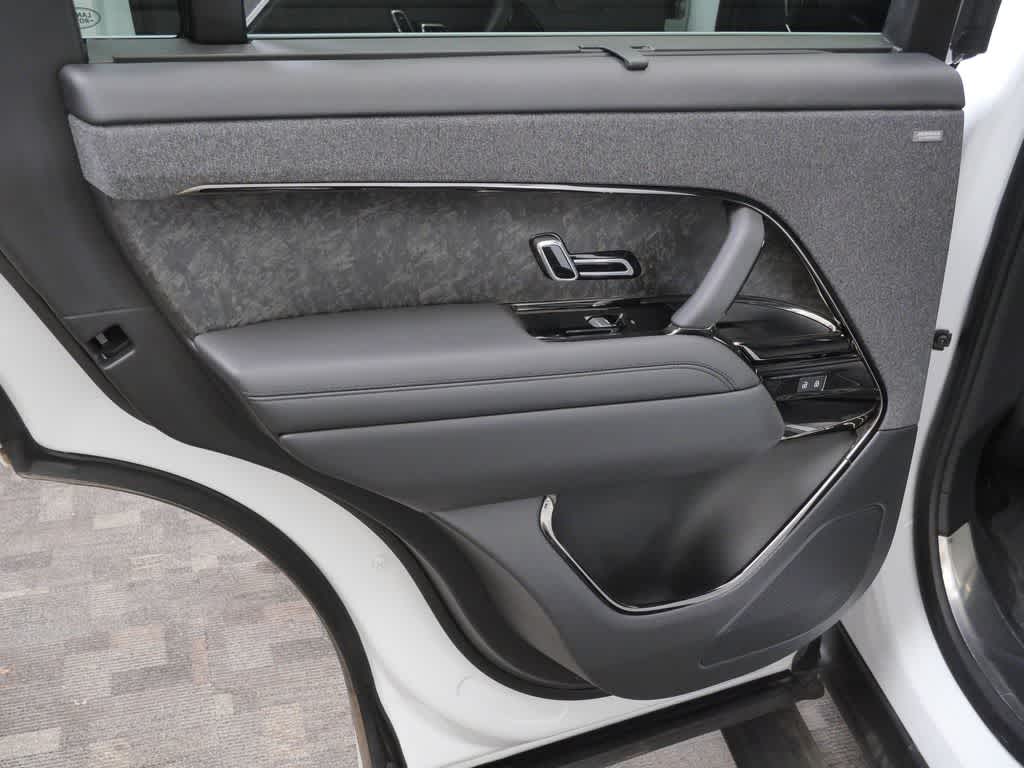 Thumbnail: 2024 Land Rover Range Rover Sport - 13