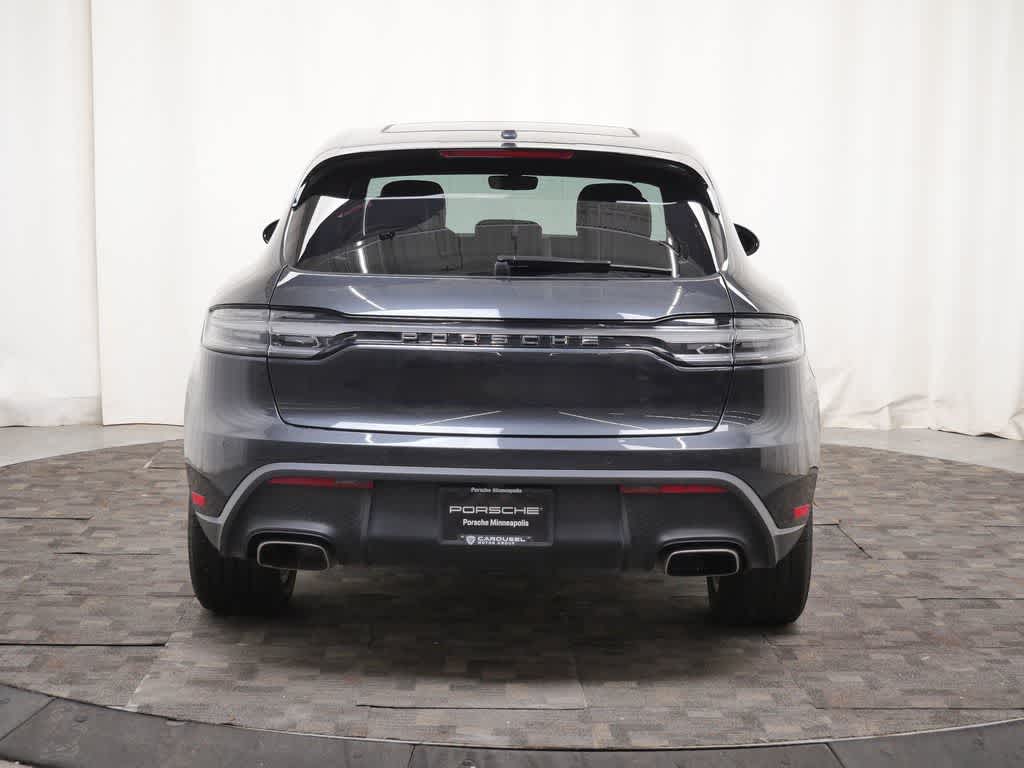 Thumbnail: 2024 Porsche Macan - 6