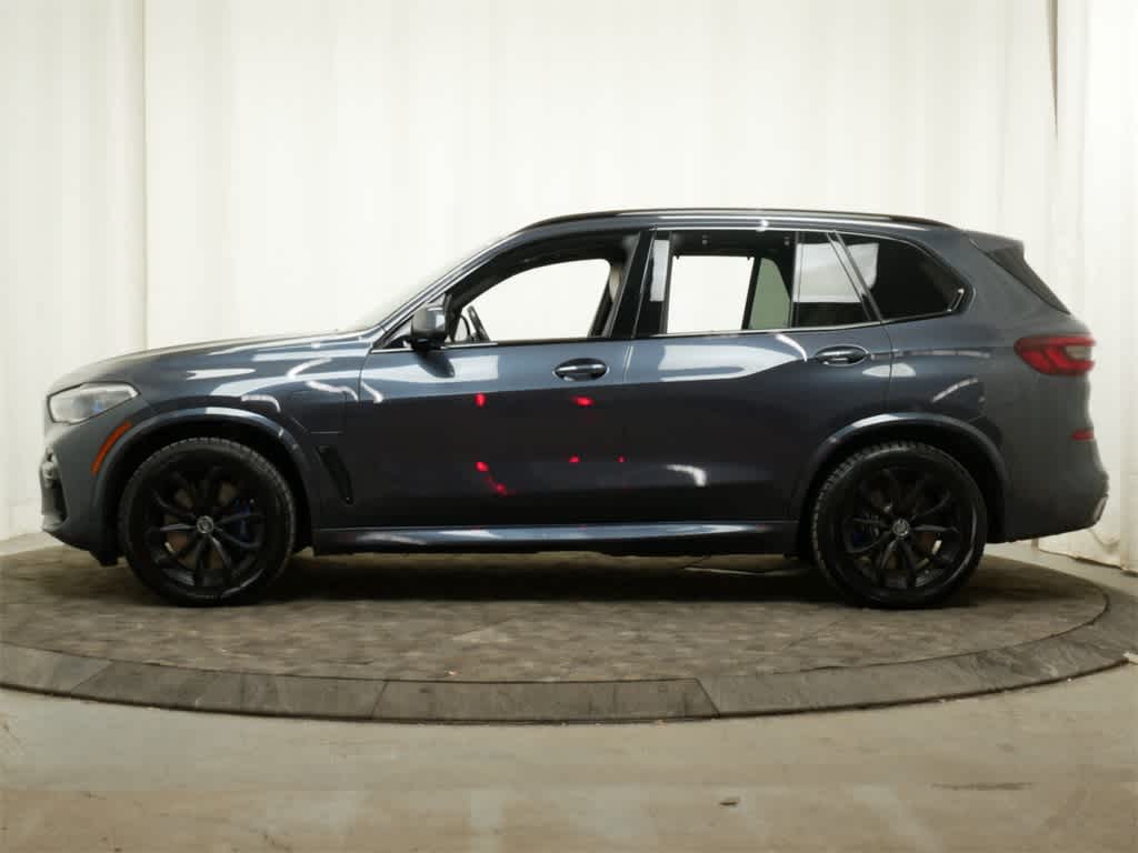 Thumbnail: 2021 BMW X5 - 2