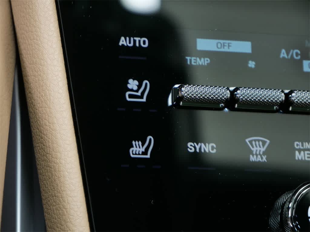 Thumbnail: 2026 Porsche Cayenne - 25