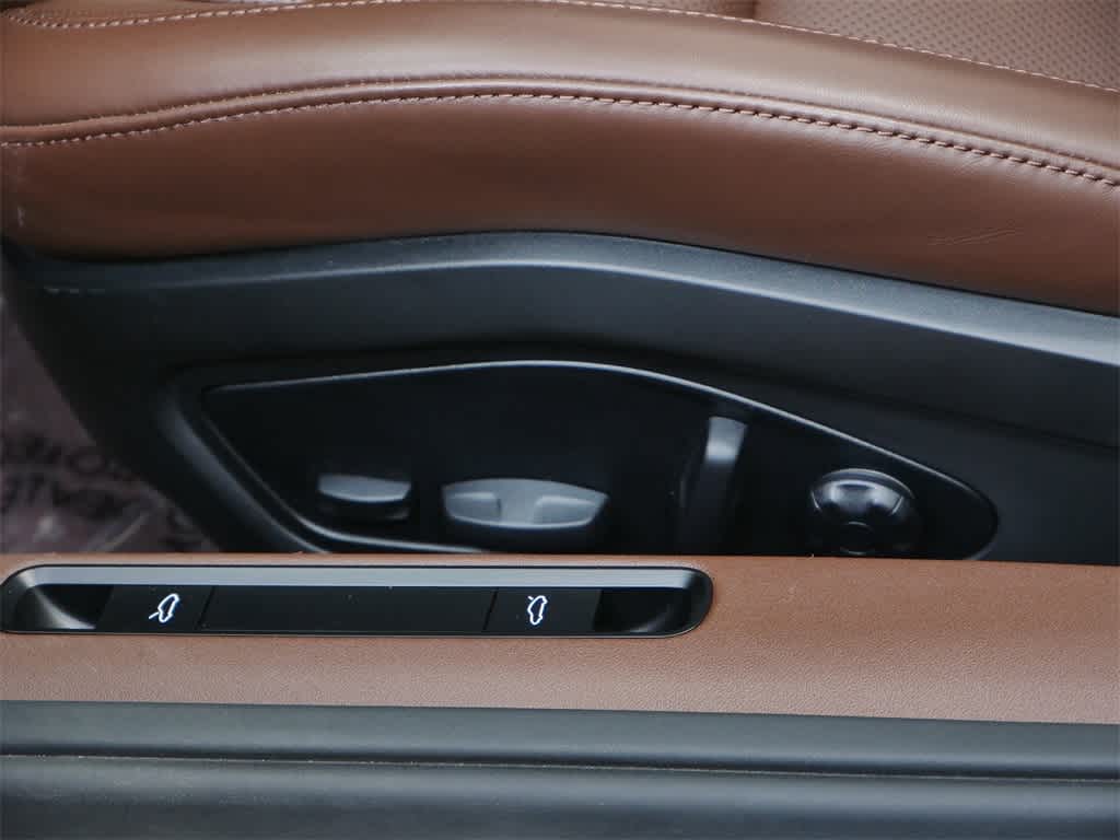 Thumbnail: 2025 Porsche 911 - 12