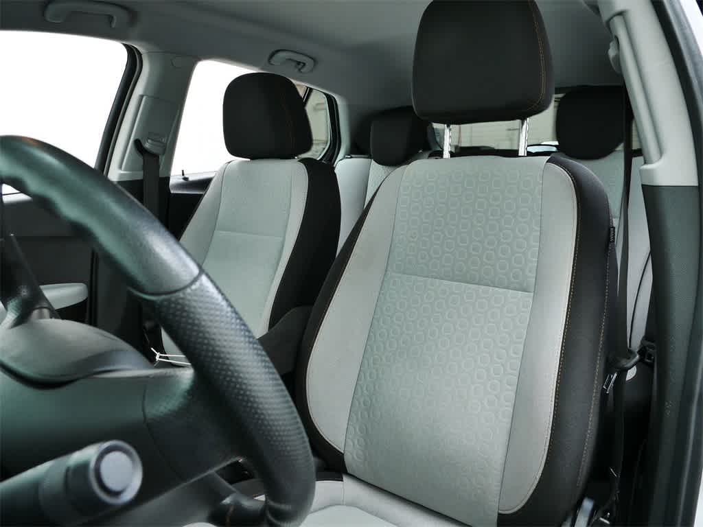 Thumbnail: 2017 Chevrolet Trax - 5