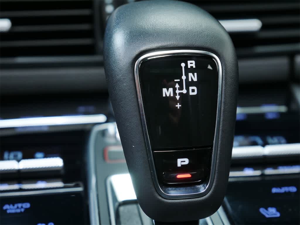 Thumbnail: 2023 Porsche Cayenne - 27