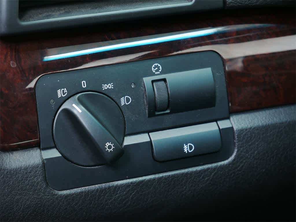 Thumbnail: 2004 BMW 3 Series - 13