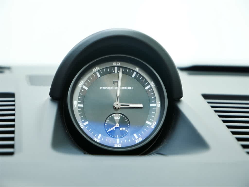 Thumbnail: 2022 Porsche 911 - 21