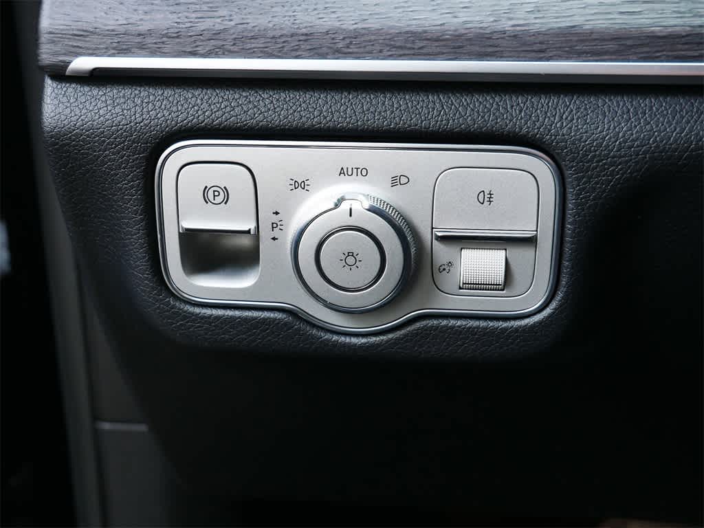 Thumbnail: 2020 Mercedes-Benz GLE - 16