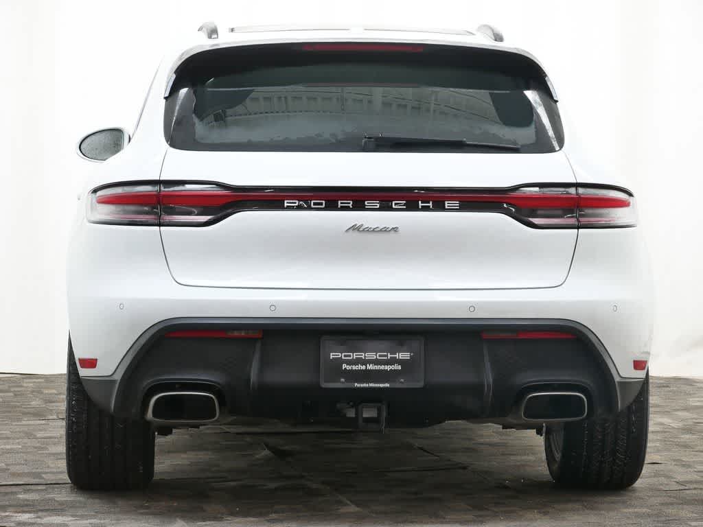 Thumbnail: 2025 Porsche Macan - 6