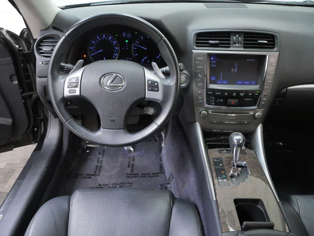 Thumbnail: 2013 Lexus IS - 16