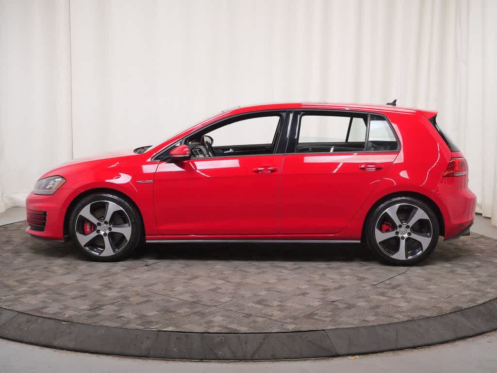 Thumbnail: 2017 Volkswagen Golf - 2