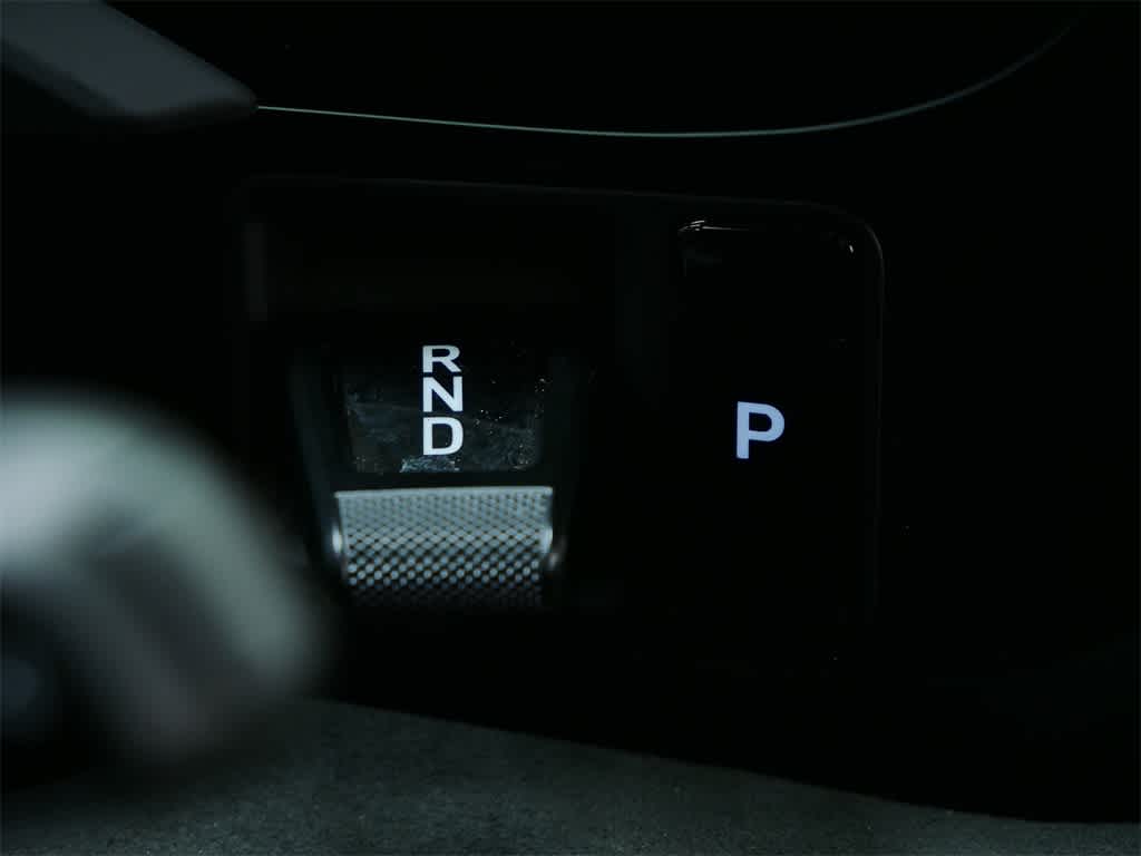 Thumbnail: 2023 Porsche Taycan - 28