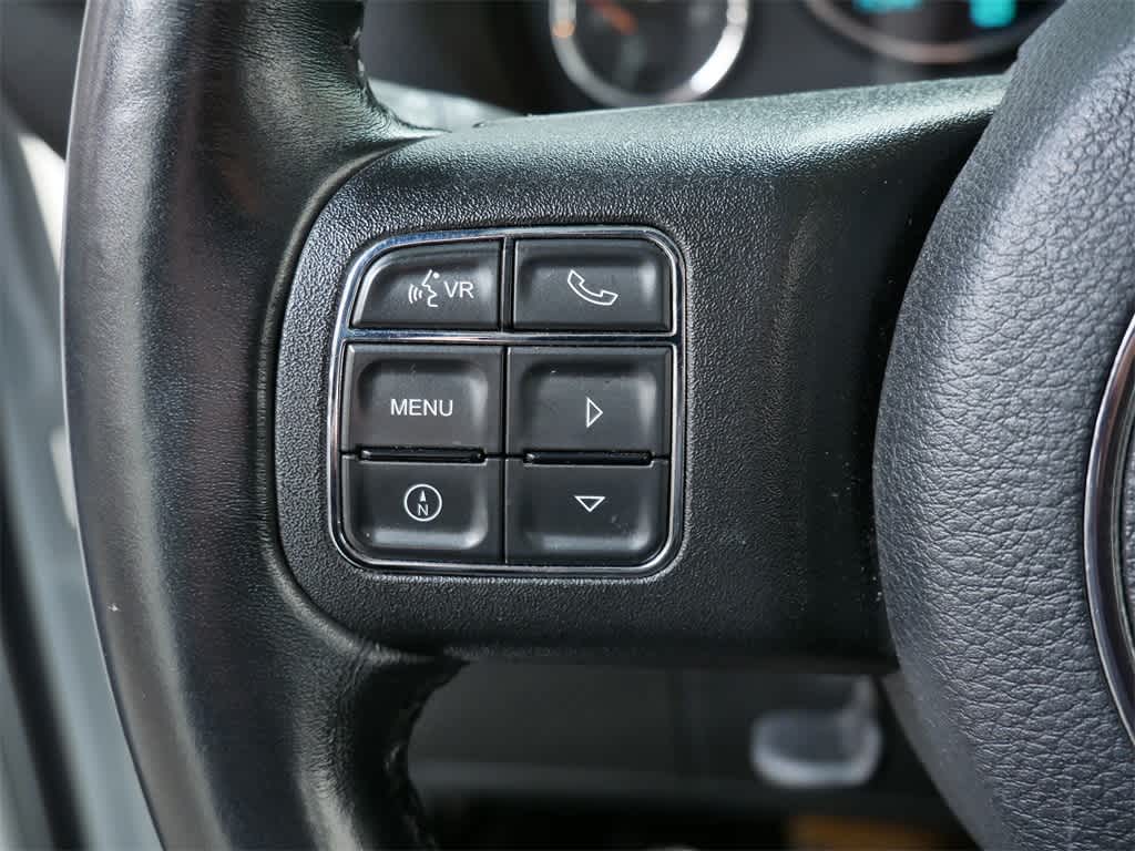 Thumbnail: 2017 Jeep Wrangler - 17