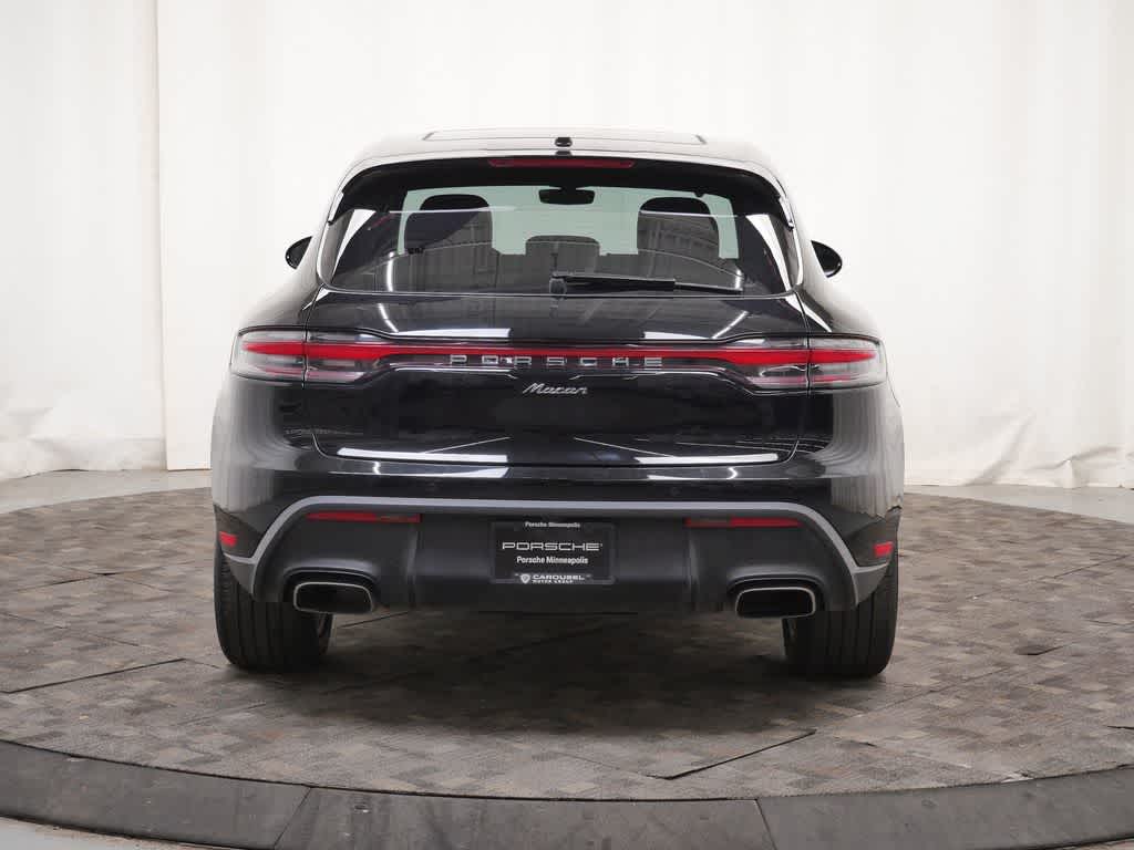 Thumbnail: 2024 Porsche Macan - 6