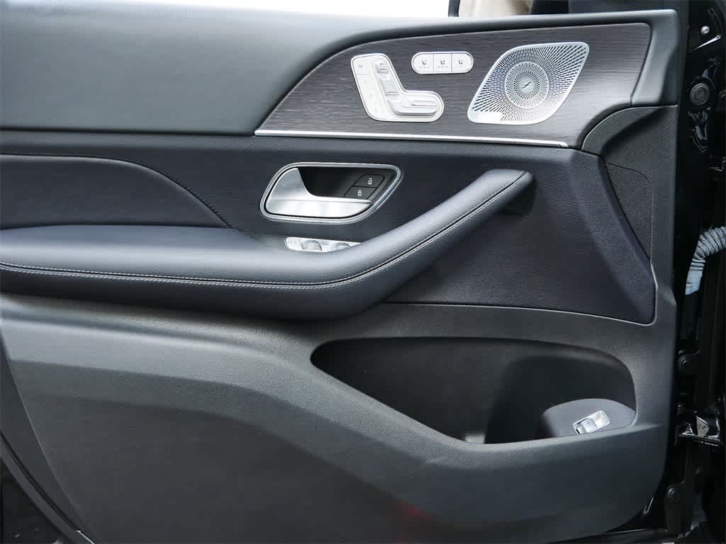 Thumbnail: 2020 Mercedes-Benz GLE - 11