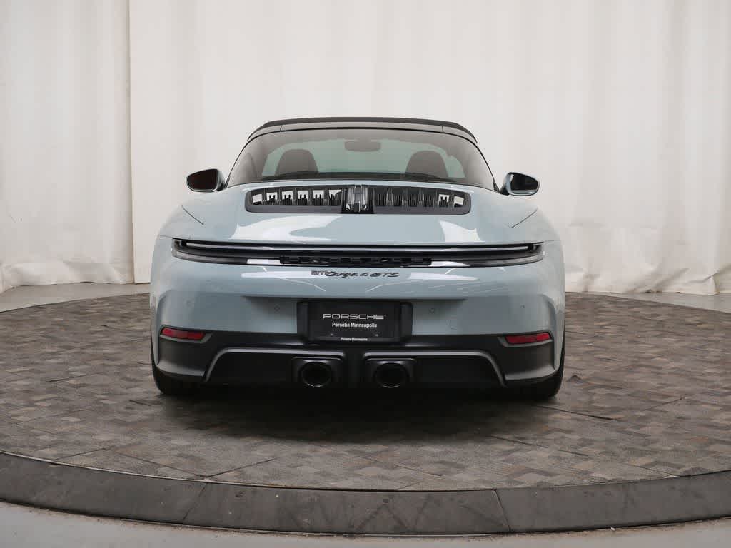 Thumbnail: 2025 Porsche 911 - 6