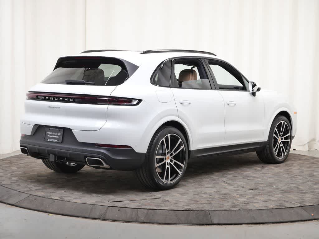 Thumbnail: 2026 Porsche Cayenne - 7