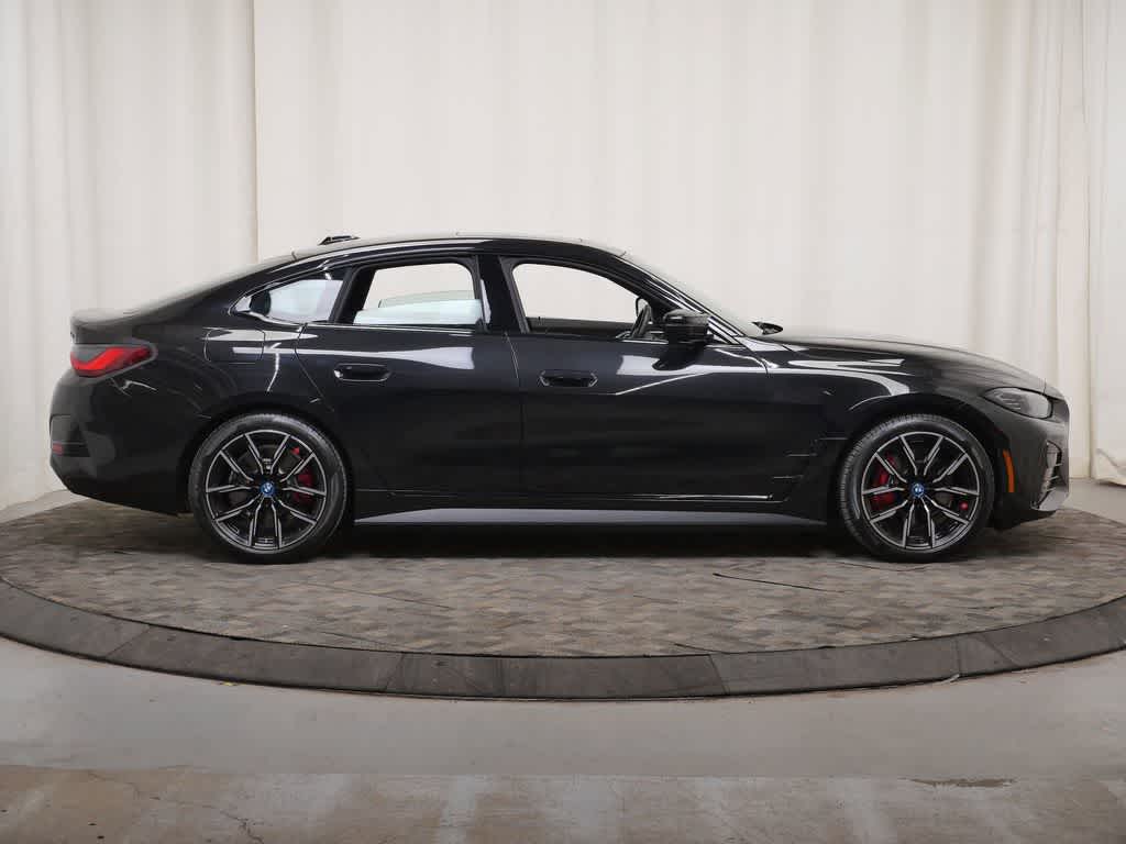 Thumbnail: 2024 BMW i4 - 8