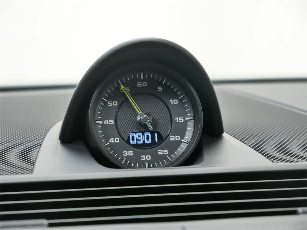 Thumbnail: 2023 Porsche Panamera - 25