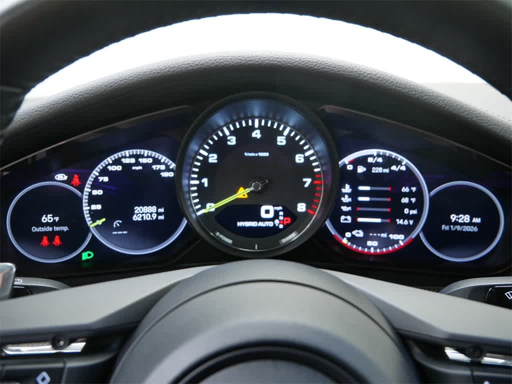 Thumbnail: 2023 Porsche Cayenne - 27