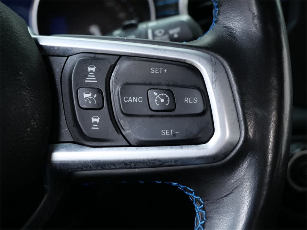 Thumbnail: 2022 Jeep Wrangler - 18