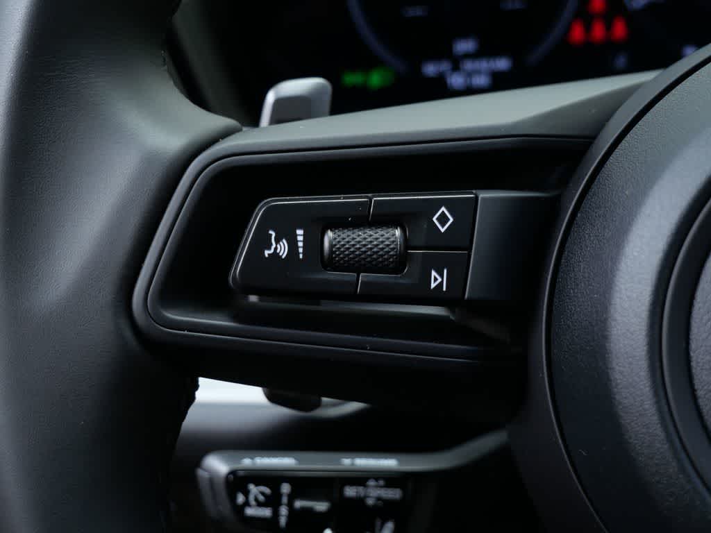 Thumbnail: 2026 Porsche Cayenne - 21