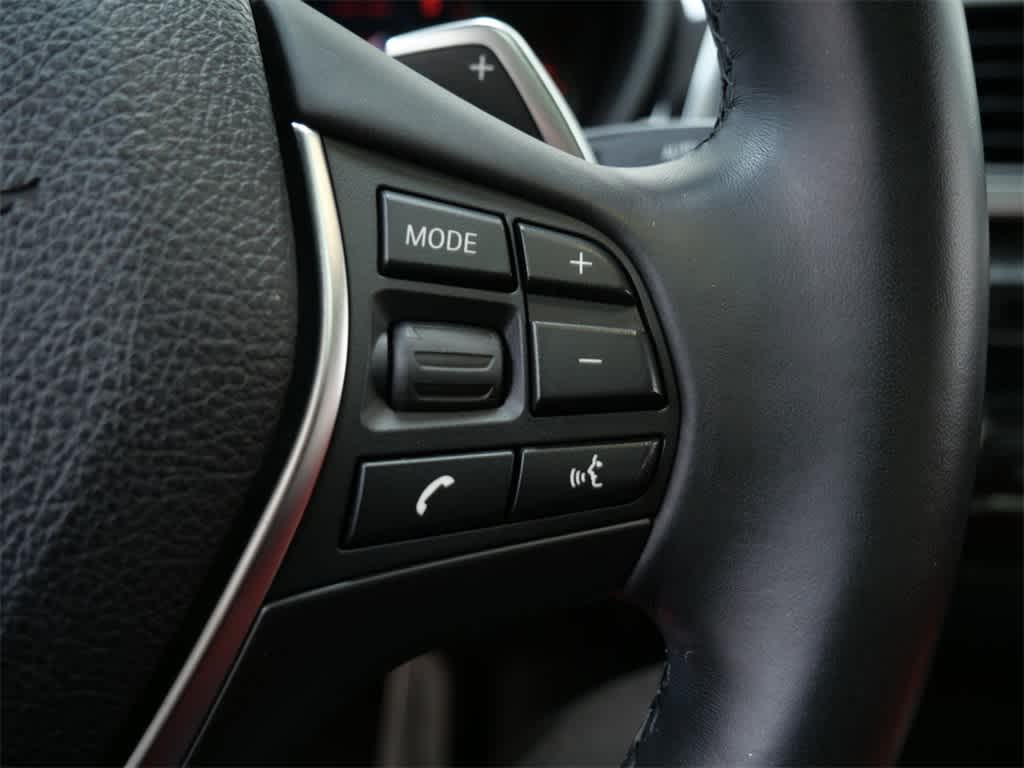 Thumbnail: 2018 BMW 3 Series - 18